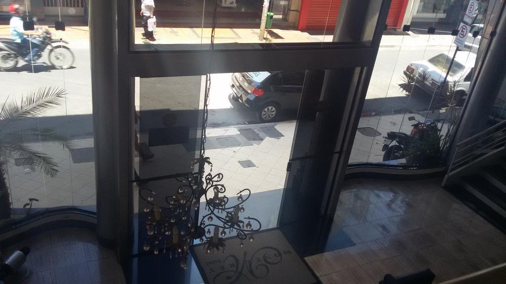 Hotel Monte Rey モンテス・クラロス エクステリア 写真