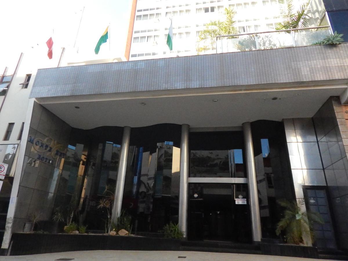 Hotel Monte Rey モンテス・クラロス エクステリア 写真